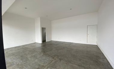 Local en renta en planta alta frente a la upaep cholula Puebla