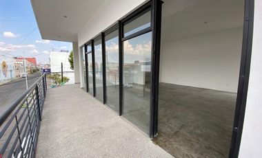 Local en renta en planta alta frente a la upaep cholula Puebla