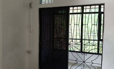 3 bedrooms 2 toilet and bath clean title house for sale in Dampas Tagbilaran City