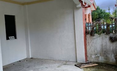 3 bedrooms 2 toilet and bath clean title house for sale in Dampas Tagbilaran City