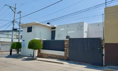 VENTA DE CASA AL NORTE DE LEÓN, IDEAL PARA INVERSIONISTA
