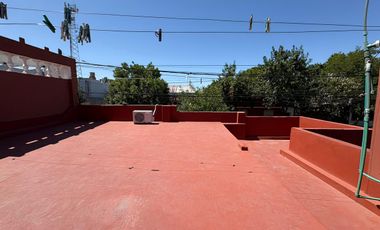 VENTA – Casa 2 dormitorios al frente,  Saavedra al 600 – Rosario
