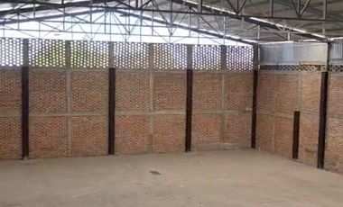 BODEGA EN RENTA A 300 MTS DE BLVD. TORRES LANDA