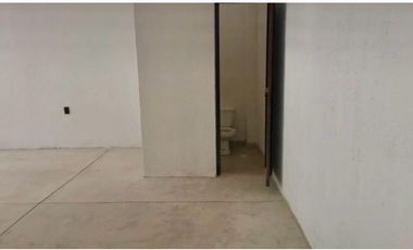 BODEGA EN RENTA A 300 MTS DE BLVD. TORRES LANDA