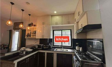 4 Bedrooms 2 Storey Apartment Fully Furnished Unit