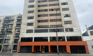 TRIPLEX EN VENTA EN SANTA BEATRIZ CERCADO DE LIMA
