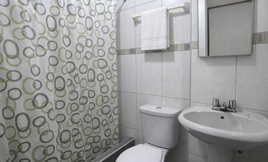 TRIPLEX EN VENTA EN SANTA BEATRIZ CERCADO DE LIMA