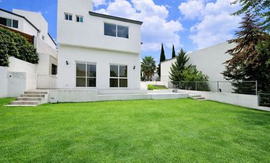 Casa en Venta en Puerta de Astorga, Bosque Esmeralda