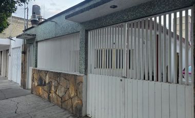 VENTA CASA PARA INVERSIÓN, EXCELENTE UBICACIÓN COL. MALINCHE