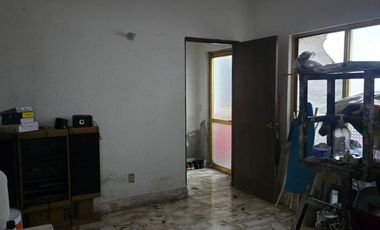VENTA CASA PARA INVERSIÓN, EXCELENTE UBICACIÓN COL. MALINCHE