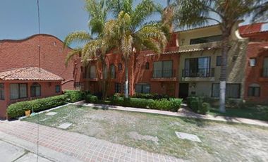 Casa en venta, Adjudicada, Co. Centro, Celaya Guanajuato.