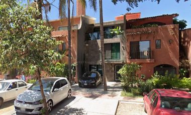 Casa en venta, Adjudicada, Co. Centro, Celaya Guanajuato.