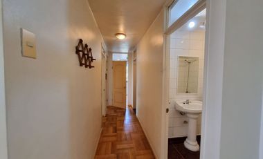 Lindo Departamento de 3 dormitorios y 2 baños en Barrio Concha y Toro y Barrio Brasil. Comuna de Santiago.