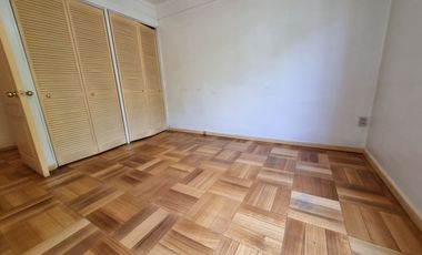 Lindo Departamento de 3 dormitorios y 2 baños en Barrio Concha y Toro y Barrio Brasil. Comuna de Santiago.