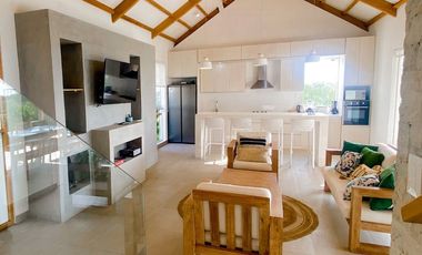 Vendo casa de play primera fila condominio Playa del Carmen-Chincha