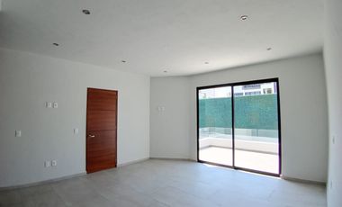 CASA EN VENTA EN FRACCIONAMIENTO LOMAS DE COCOYOC, MORELOS