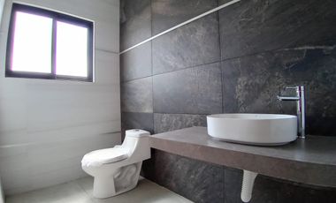 CASA EN VENTA EN FRACCIONAMIENTO LOMAS DE COCOYOC, MORELOS