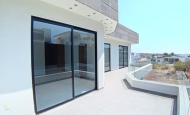 CASA EN VENTA EN FRACCIONAMIENTO LOMAS DE COCOYOC, MORELOS