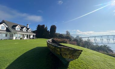 Excelente casa con la mejor vista al Rio Valdivia