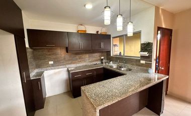 casa de venta en portoviejo zona ciudadela santos