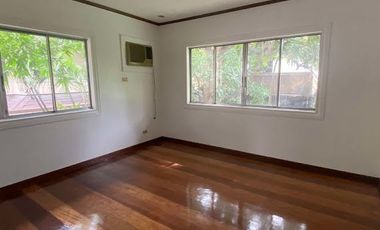 FOR LEASE - House in Valle Verde 5 PP CODE: L1668