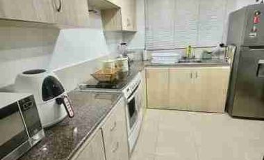 Departamento Full Amoblado en Planta Baja en Urb. Altos del Rio