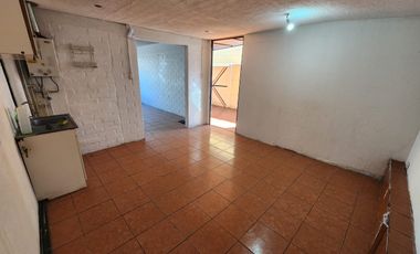 SE ARRIENDA CASA EN PLACILLA, MAXIMO 2 PERSONAS