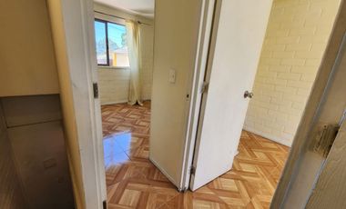 SE ARRIENDA CASA EN PLACILLA, MAXIMO 2 PERSONAS