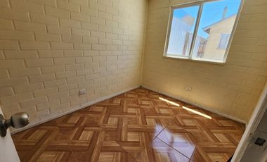 SE ARRIENDA CASA EN PLACILLA, MAXIMO 2 PERSONAS