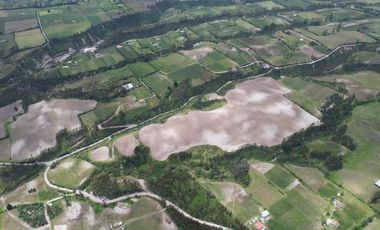 Venta Espectacular Propiedad de 11.932 m2, Cotacachi Imbabura