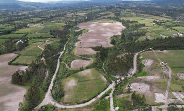 Venta Espectacular Propiedad de 11.932 m2, Cotacachi Imbabura