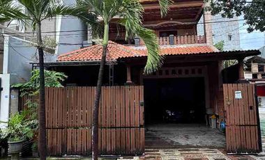 Dijual rumah bagus 2 lantai 4+1 kamar tidur lokasi strategis di Tugu Utara, KOJA, Jakarta Utara