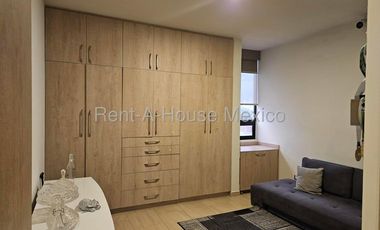 Se vende Departamento de 3 recámaras con excelente distribución en El Condado QH1613
