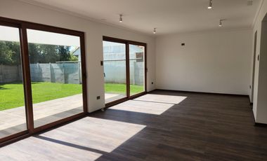 Se arrienda hermosa casa en Mirador de Nogales, Machali