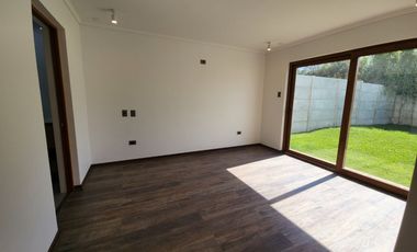 Se arrienda hermosa casa en Mirador de Nogales, Machali