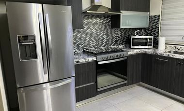 CASA AMUEBLADA EN RENTA ZONA DOMINIO CUMBRES COLONIA PRIVADA CON SEGURIDAD Y AMENIDADES