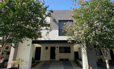 CASA AMUEBLADA EN RENTA ZONA DOMINIO CUMBRES COLONIA PRIVADA CON SEGURIDAD Y AMENIDADES