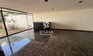 SE RENTA CASA EN ALAMEDA
