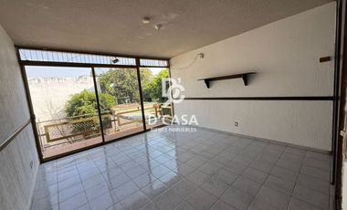 SE RENTA CASA EN ALAMEDA