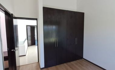 VENTA DE CASA EN FRACCIONAMIENTO ENTRE ALAMEDAS ATLIXCO, PUEBLA