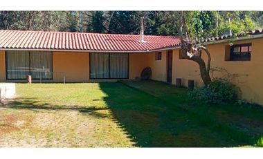 Parcela 6.500 m² con Casa 197 m² y piscina– Algarrobo – Ruta F-90