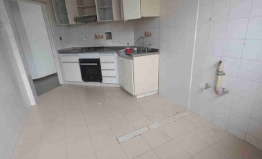 VENDO APARTAMENTO DE UN PRIMER PISO EN EL CONJUNTO CERRADO EL PRADO.