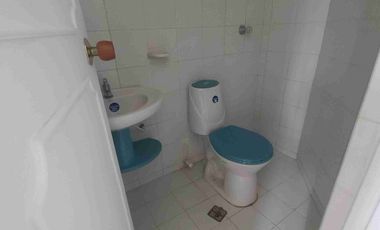VENDO APARTAMENTO DE UN PRIMER PISO EN EL CONJUNTO CERRADO EL PRADO.