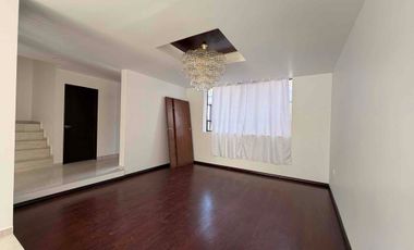 Residencia de lujo Nueva 3 RECS