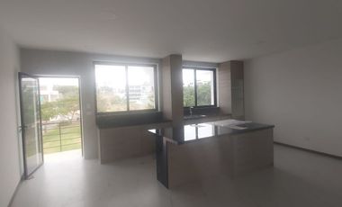 VENTA DE CASA EN URBANIZACIÓN CIUDAD DEL MAR AL SUR DE MANTA, VIA SAN MATEO