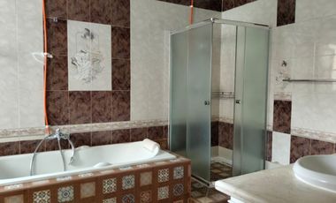 Rumah mewah 2 lantai, swimming Pool, post security, Metro, View Golf Pondok Indah CL 602