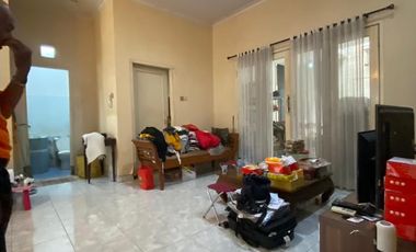 Dijual Rumah Murah BU Di Lingkungan Elit Deltasari Baru Waru Sidoarjo  Bangunan 1,5 Lantai Siap Huni