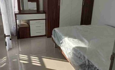 Dijual Rumah Lux Summarecon 
Minimalis Semi Furnished