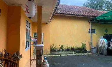 dijual rumah pinggir jalan leles karang tengah cianjur padat penduduk