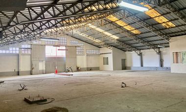 VENTA DE GALPÓN INDUSTRIAL EN BARRIO JOCAY DE MANTA